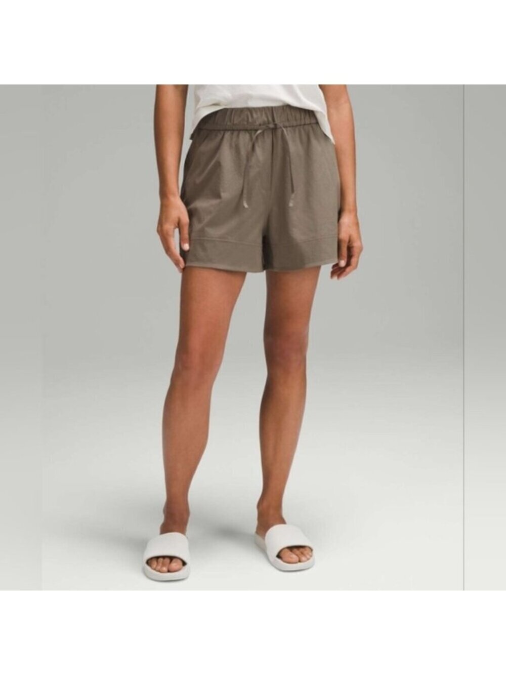 Lululemon Cinchable Waist High Rise Woven Shorts 3.5" Nomad Womens XXS